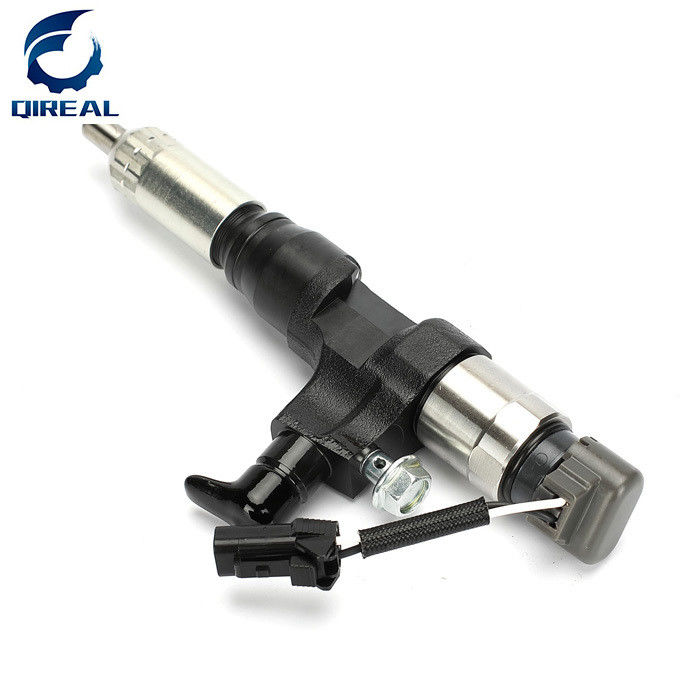SK200-8 J05E Diesel Fuel Injectors 23670-E0050 VH23670E0050